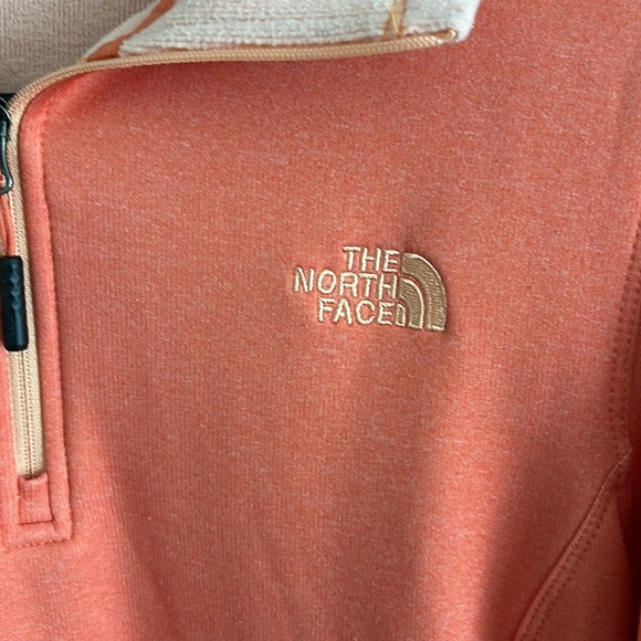 The North Face Pullover Jacket - Picture 2 of 10